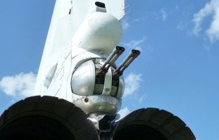 Как бразильские дальнобойщики защищаются от грабителей?