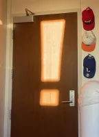 Там за дверью 100% какие-то ништяки или лут, может дополнительная жизнь?