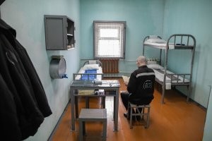 Вы чего буровите? В нормальных условиях мы их содержим.