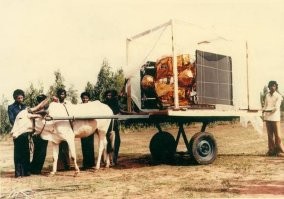Транспортировка спутника в Индии, 1981. Спутник APPLE (Ariane Passenger PayLoad Experiment), совместная программа с Францией.