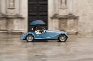 Ну такое... Игрушка для прогулок по калифорнийскому побережью.
Фото очень показательное