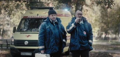 Пьяный экипаж повстречал непреодолимое препятствие