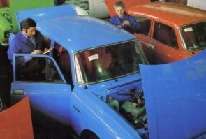 2140(6), был такой с нуля, такого же цвета.