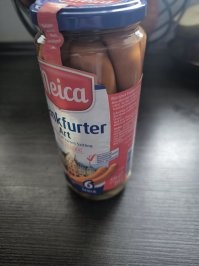 Спасибо,  я в курсе про сосиски.
Но вопрос стоял не по ним. И прежде, чем наезжать на меня и обвинять в лени,  неплохо было бы внимательно прочесть изначальный вопрос. и тогда б не возникло никаких споров и взаимных комплиментов.