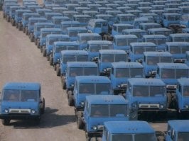 Спасибо!!! Опять забрал всё.
А вот ещё был такой "подгорный тягач". Ибо как говорят - В гору тупо не ехал, глох.. Шутка, но я эти тягачи видел лично. Прикольные были машинки..