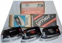 До сих пор такой в рабочем состоянии. Куплен был в 1989 году. Падал хрен знает сколько раз – и хоть бы хны. Надёжнейшая весчь!