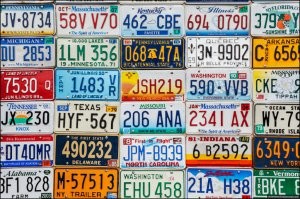 Плохо не то, "что запад у себя перезапрещает весь алфавит", а то, что мы своим не пользуемся. Они, в автономера любые буквы писать могут, а мы, только те, которые есть в латинице. Так и подстраиваемся под них. Что в этом хорошего? Чего бы не выбрать "Ы" или "Ъ", на худой конец "Й"? Пусть у их телеведущих и в министерстве обороны крыша едет, как это произнести.