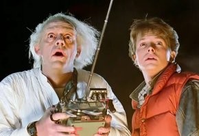 Правда, для такой быстрой зарядки требуется станция постоянного тока мощностью не менее 350 кВт! Это ж треть гигаватт!