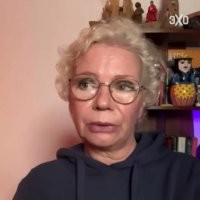 На Ютубе живьём посмотреть можно