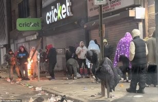 в каких развитых странах, вот в этих? у тебя о развитых странах представление только из голивудских фильмов или ты имеешь ещё дополнительные источники? В твоём сказочном мире о "развитых" странах после того как холоп 48 или 60 мес. аренду проплатил (lease -это аренда, а не собственность), эта машина на вторичку продаётся или она волшебным образом на марс утилизируется с помощью розового единорога и холопу новая с конвеера выдаётся?