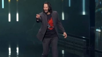 Бедный мишка: фотографы обнаружили медведя, который тащит за собой огромного ленточного червя