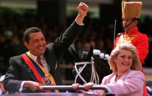 это ЦРУшные дела..они это умеют..и ненавидят семейку Кеннеди.