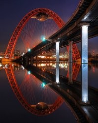 Свое, конечно, не покажем. Хотя один Санкт-Петербург чего стоит.