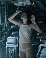 Если Сигурни Уивер, то такую!