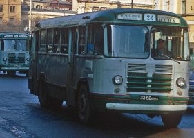 Я помоложе буду: