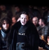 вот ее короткие появления точно запоминались, а в посте фигня какая-то