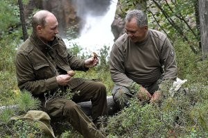 Не смешите мои тапочки. Царь-батюшка персонально с ним в отпуске по тайге шароёпился. Кто же после этого посадит? "Он же памятник"!