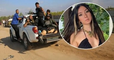 ОБЕЗГЛАВЛЕНА боевиками хамас .. за что ???
огнемет их ждет ..