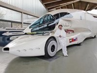 Слабовато. Один радикальный дизайнер делал значительно круче. 


Мало того - он еще и воплощал их "в железе" (в смысле в пластике)... 
Луиджи Колани, если что..