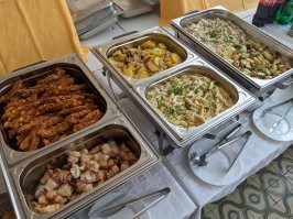 13 примеров школьных обедов, фотографиями которых поделились учащиеся из разных стран