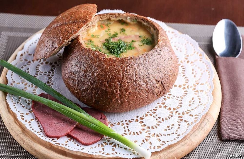 Чехи мастера по этим делам -  "суп в хлебе".