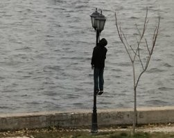 Я малость в акуе "лучшие люди в городе" !? Эти "бояре" точно в конец акуели.  По таким давно плачет