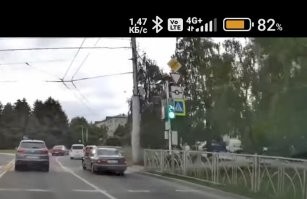Вы слепой или тупой?
Хотя чего я спрашиваю... Ответ очевиден