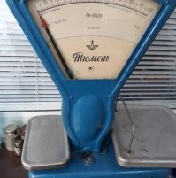 Идиотский вопрос, а что, весы Тюмень еще используются в торговле?!!! Их же поверять надо. Кто им выписывает свидетельства о поверке?