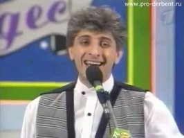 А где йод? Нет йода?  Грубейшее нарушение! А если по пути следования случится ДТП? Лежит на асфальте пострадавший, кровью истекает... 
Так что мы будем ему в глаза закапывать?