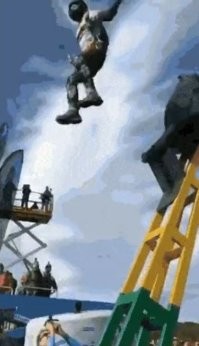 Хрена се у них там тарзанки..