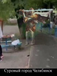 В Челябинске учитель английского накинулся на женщин и детей, которые шумели во дворе