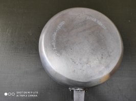 Вот поэтому на изделиях была ОТЛИТА цена.