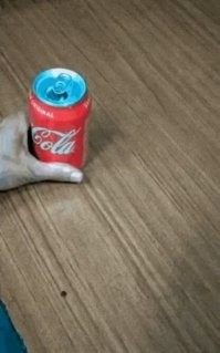 И тут подходит начальник:
- О, дай колы хлебнуть.