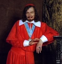 Странно мушкетёров упомянули, а 26 летнего кардинала нет.