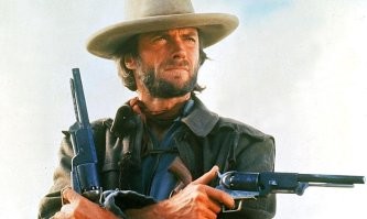 Вот, кстати. В голливудской культуре вестернов нет культовых индейцев. Есть культовые ковбои. А у нас наоборот. Культовых ковбоев нет. Но индеец есть.