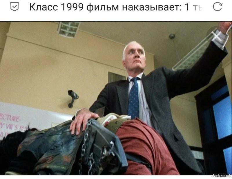 Было такое кино. 
Там роботов, детишки довели. Трупов было...