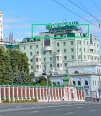 Мы так швеллер поднимали на крышу. 
Ну и остальное железа. 
Крышную установку делали. 

Только там другая "реклама" была. 
"Кейстоун".