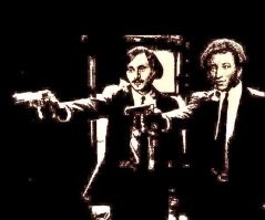 Оооо... Когда супер комментаторы пишут "девченки"... У меня культурный шок. И это при наличии автозамены. То есть люди изнасиловали Андроид и iOS. "Нет, сука, я прав, а ты дебильная программа, ошибаешься"
Моя бабушка 38 лет проработала учителем русского языка и литературы. И она сказала однажды мне одно простое правило. Если ты сомневаешься что писать О, или Ё, просто убери с буквы Ё точки и произнеси. Если произношение не меняется, значит можно писать и так и эдак. ДевчЕнки явно так не звучат. И таких косяков тут валом вали.