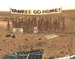 На Марсе в районе экватора впервые заметили водяной иней