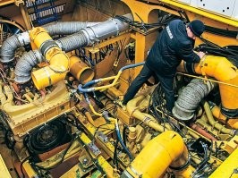 В больших удобней иногда.