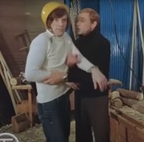 Парень врезался в&nbsp;витрину, пытаясь попасть в магазин