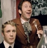 А кто на фото? Друг спрашивает.