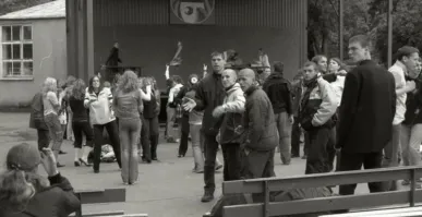 судя по опубликованному фото, "чёткие" фотографа не догнали, но желание это сделать читается в их глазах: