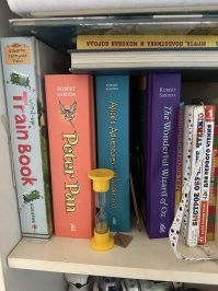 пока сын был совсем маленьким, покупал ему такие. да, реально потрясающие книги.