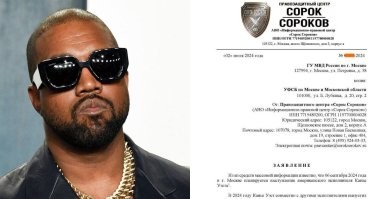 а что он, на фото, будто в рот воды набрал?