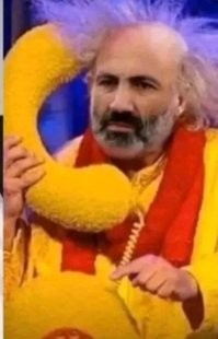 Одни клоуны...