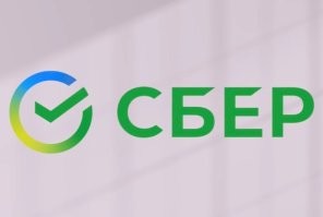 А что за "сбербанк" из 90-х? И логотип другой. Странно.