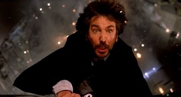 И пусть режиссер обманул - вышло отменно, этот кадр запомнили