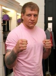 Лови, дозу нежности 
Что то мне подсказывает, что эти двое с тобой крайне не согласятся