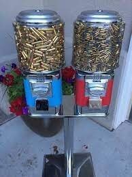 Всё для удобства граждан. Не то, что В Мордоре.
Если серьёзно, то я просто рад за них. Если учесть, что для покупки в автомате, даже дукамент не нужен.